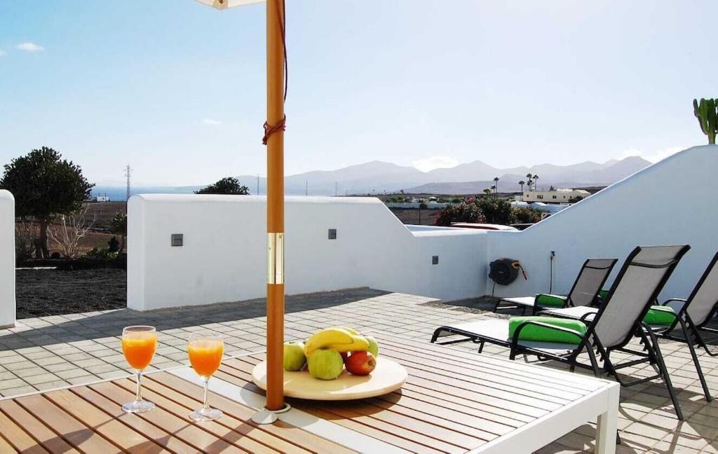 Typical Canarian House With Fabulous Sea Views Tias Ngoại thất bức ảnh